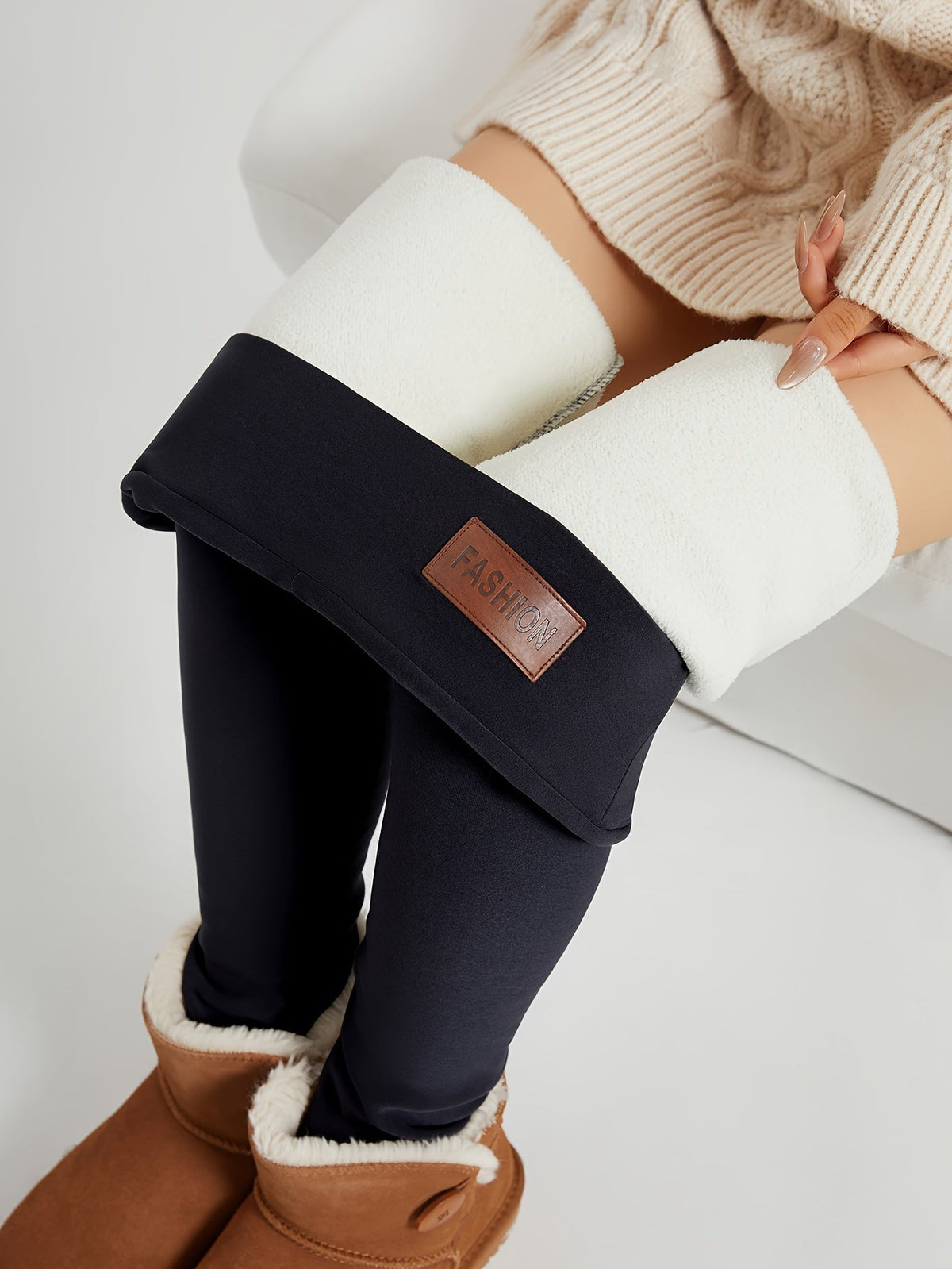 Haven Beck Women's Nerissa Brushed Plush-Lined Leggings