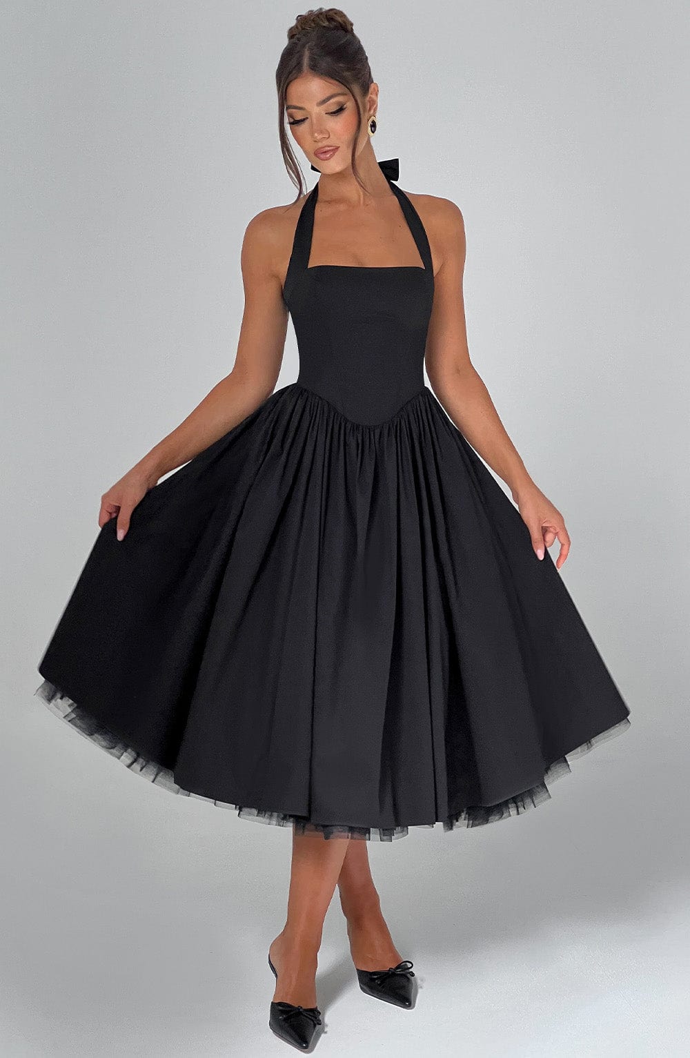 The Hills Nashville Chloe Women's Wedding Guest Halter Midi Dress