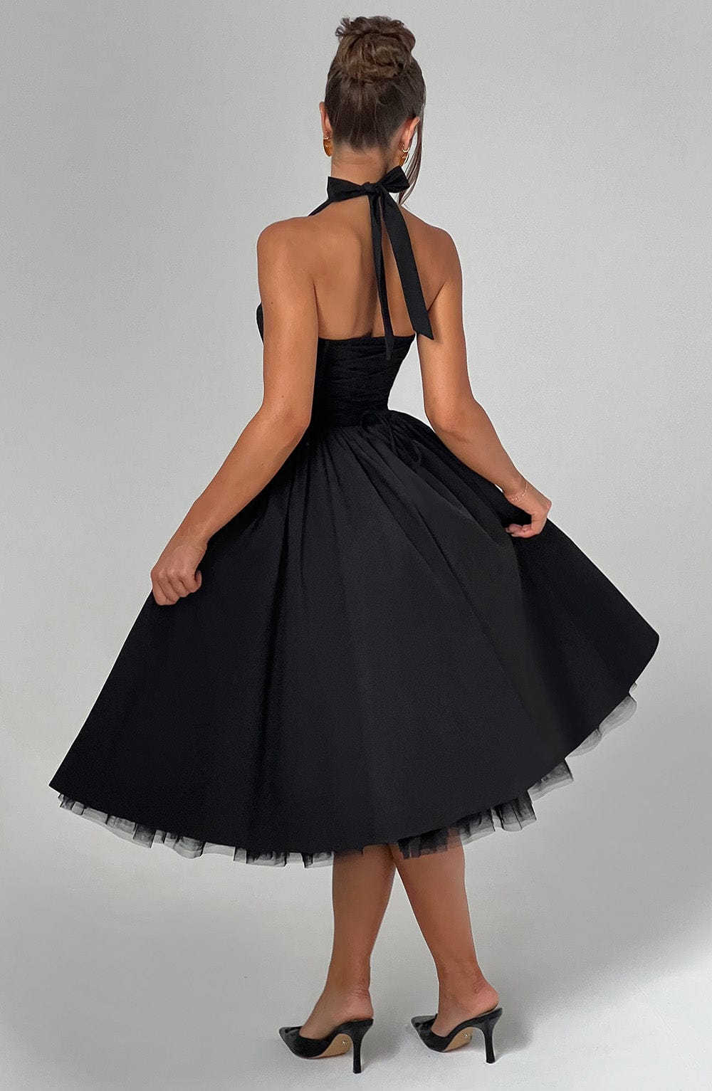 The Hills Nashville Chloe Women's Wedding Guest Halter Midi Dress