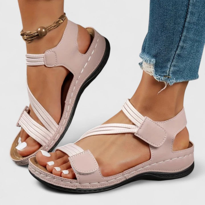 The Hills Nashville Sheina Sophisticated Sandals Women's Arch Support