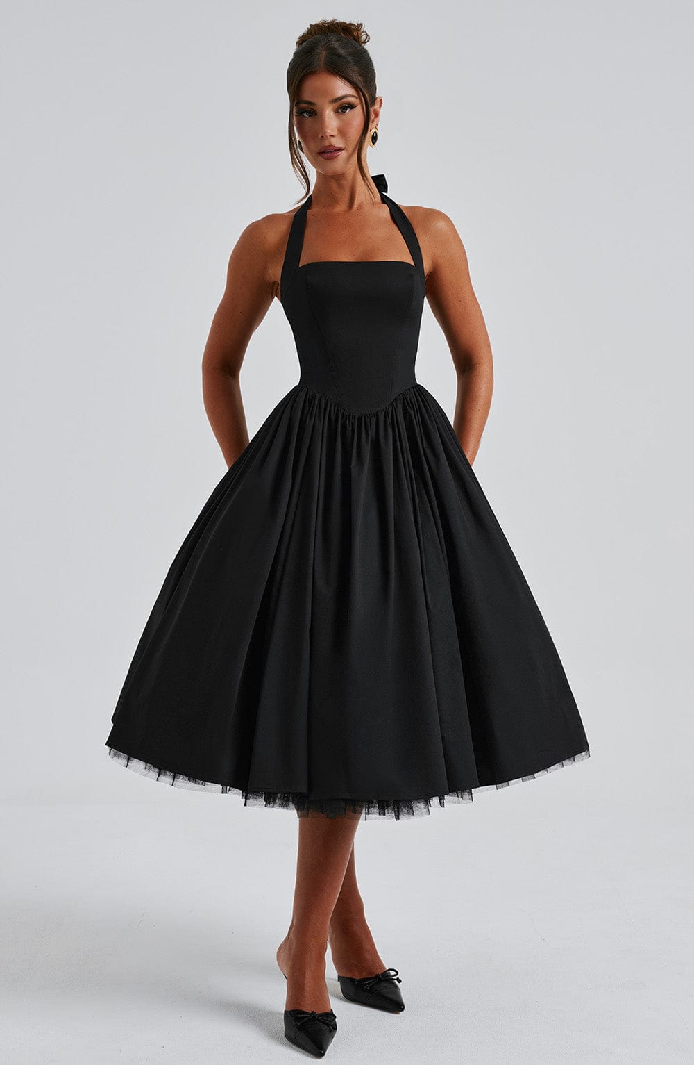 The Hills Nashville Chloe Women's Wedding Guest Halter Midi Dress