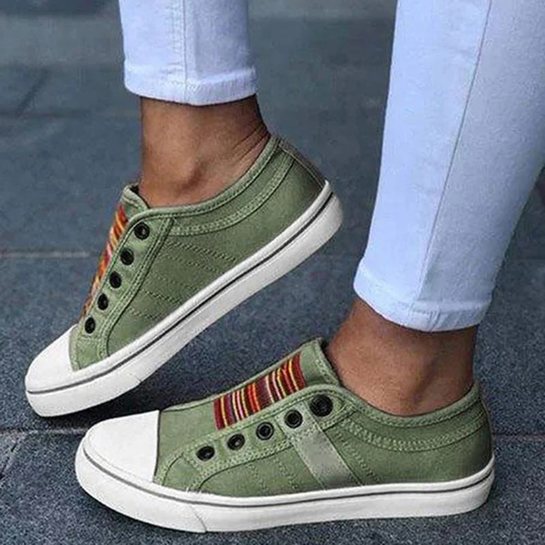 https://cdn.shopify.com/s/files/1/0902/1236/8707/files/Green_7a289014-d2ed-48c5-abc7-717515a5b086.jpg?v=1739948716