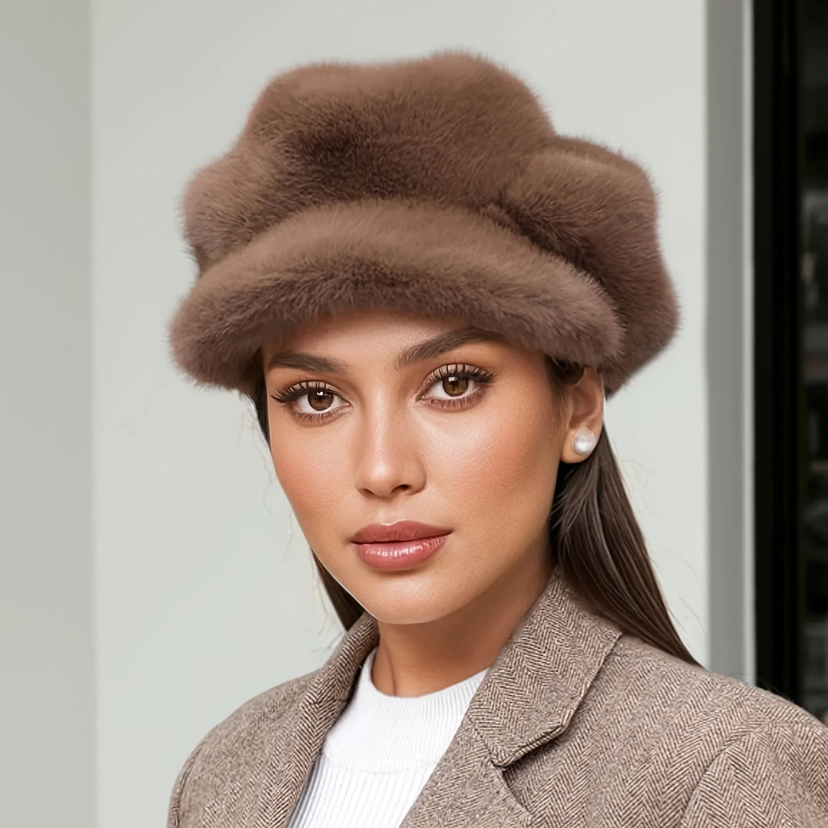 Women's Leva Faux Fur Winter Cap