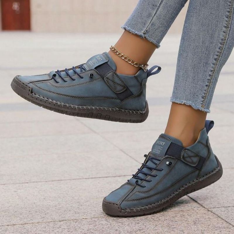 https://cdn.shopify.com/s/files/1/0868/7468/5776/files/Shoes_Amira_1_comfort_4.jpg?v=1742068624