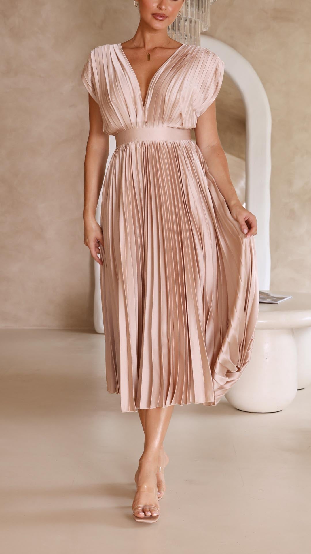 https://cdn.shopify.com/s/files/1/0868/7468/5776/files/TH01422-Champagne_1_5c139288-1b33-4ad6-8cb1-ca12c9209688.jpg?v=1741455567