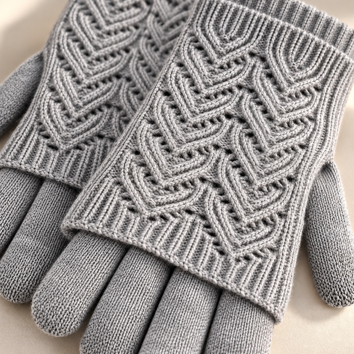 Unisex Cleo Layered Gloves Knit