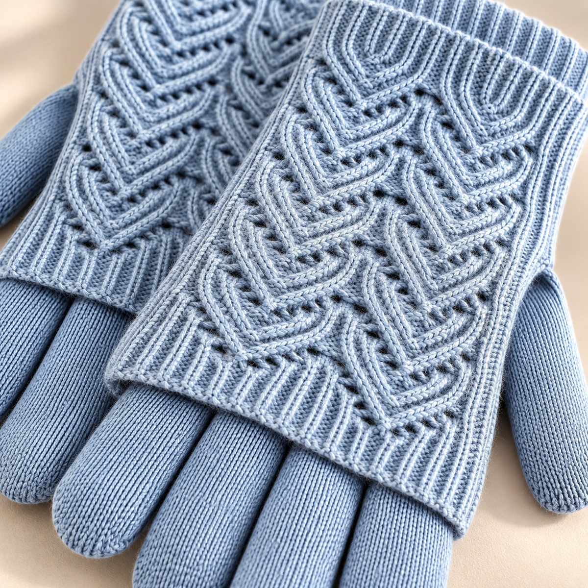 Unisex Cleo Layered Gloves Knit