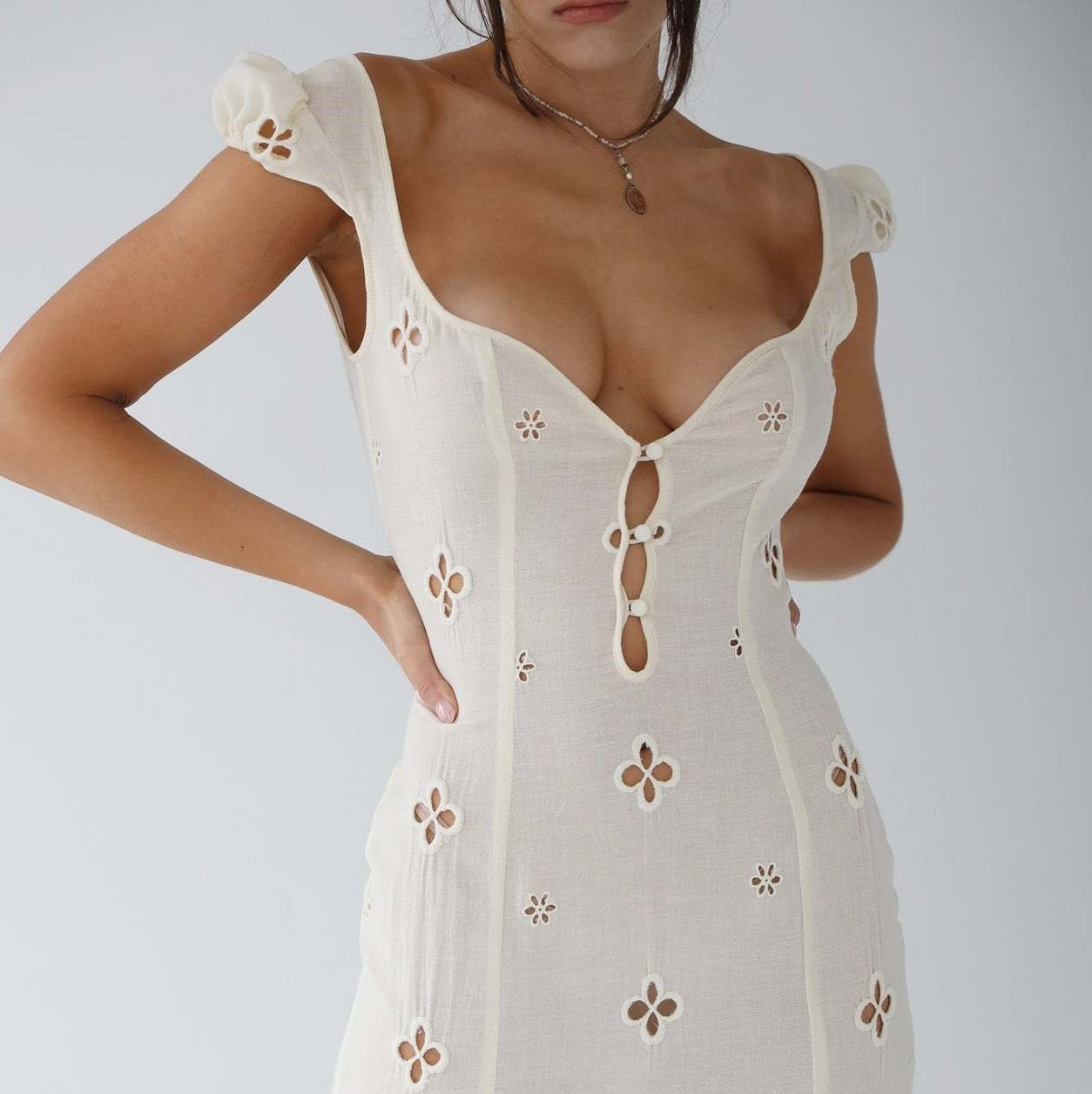 The Hills Nashville Brooklyn Fitted Mermaid Wedding Guest Dress White